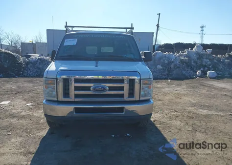 2011 Ford E-350 Super Duty Xlt z USA, uszkodzony, nr VIN 1FBNE3BL3BDA53064